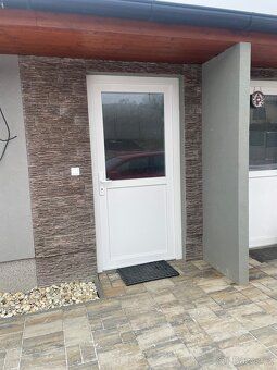 Nabízím k pronájmu nový a kompletně vybavený byt 2+kk v obci