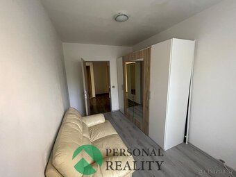Ev.č. 03017 Pronájem prostorného bytu 3+1 o celkové výměře 6
