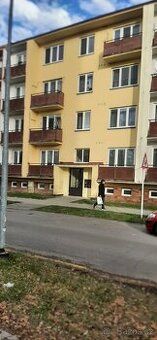 Pronájem 2+1 Nový Jičín, Jubilejní,1.patro 53m²+lodžie, skle