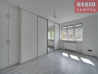 Nabízím k prodeji moderně zrekonstruovaný byt o dispozici 4+