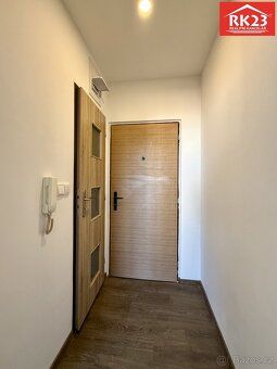Ev.č. 02103 Nabízíme k pronájmu zrekonstruovaný byt 1+1 v kl
