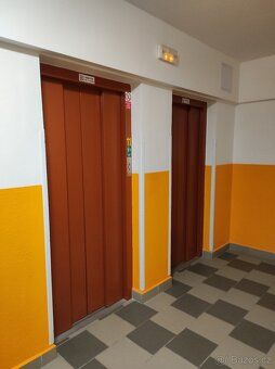 NEplatíte provizi. Pronájem světlého bytu 1+kk (24m2) v jede