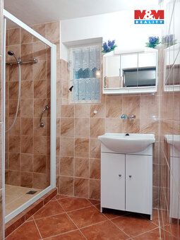 Nabízíme k prodeji prostorný dvougenerační rodinný dům v kli