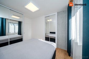 Exkluzivně nabízíme k pronájmu designový byt 3+kk v moderní 