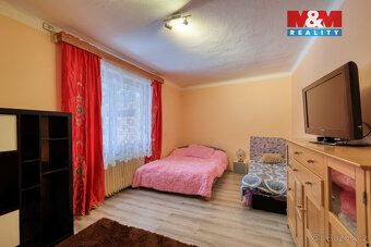 Nabízíme k prodeji samostatně stojící rodinný dům v obci Sta