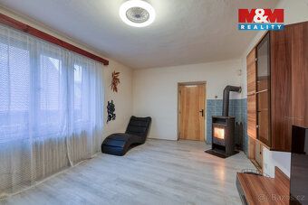 Nabízíme k prodeji samostatně stojící rodinný dům v obci Sta