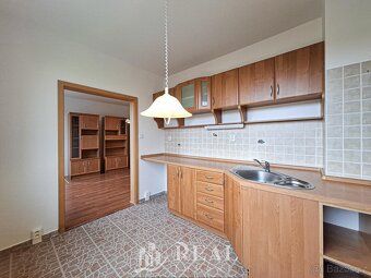 Nabízíme k pronájmu byt 2+1 o rozloze 62 m2 v obci Chomutov 