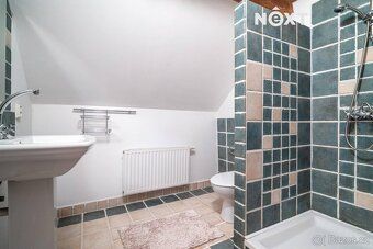 Nabízíme k prodeji výjimečný patrový rodinný dům o dispozici
