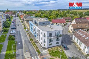 Hledáte útulné bydlení s dobrou dostupností do Plzně? V Nýřa