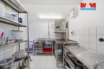 Nabízíme k prodeji zavedený hotel - penzion včetně Après ski