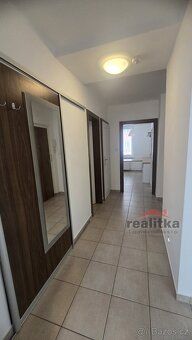Nabízíme pronájem hezkého bytu 2+1, 62m2 s balkónem v centru