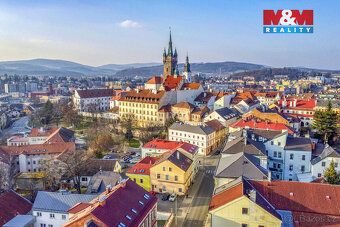 Nabízíme k dlouhodobému pronájmu půvabný byt 2+kk o výměře 6