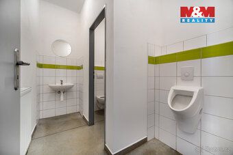 Nabízíme k pronájmu výrobní halu v Albrechticích u Lanškroun