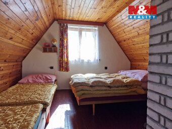 Nabízíme ke koupi zděnou chatu 2+kk se zahradou v obci Úsobr