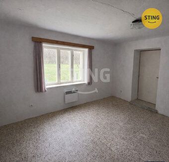 Ve výhradním zastoupení klienta nabízíme ke koupi rozlehlý u