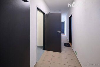 Moderní bezbariérový byt 2+kk s lodžií a garážovým stáním, P
