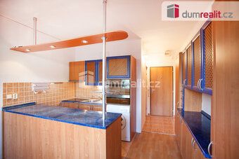 Poplatky ve výši 2.500,- Kč, Dumrealit.cz Vám zprostředkuje 