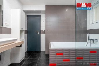 Nabízíme k prodeji rodinný dům s užitnou plochou 187 m² v kr