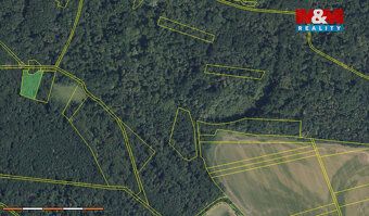 Nabízíme k prodeji soubor pozemků o celkové výměře 70048 m² 