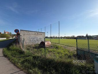K pronájmu samostatná garáž o výměře 22 m² v ulici U Stadion