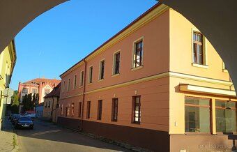 Nabízíme k pronájmu nebytové prostory po kompletní rekonstru