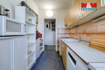 Na prodej prostorný byt 3+1 o celkové ploše 78 m², ulice Zel
