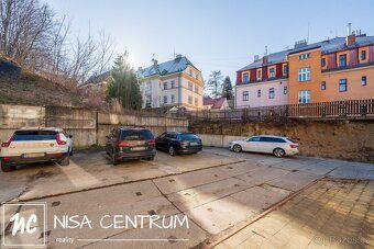 Ev.č. 00336 Nabízíme k pronájmu velmi prostorný a vzdušný po