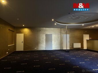 Nabízíme k pronájmu komerční prostor o celkové ploše 160 m²,