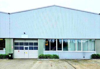 Nabízíme NÁJEM skladových prostor o rozloze 1306 m2 + kancel