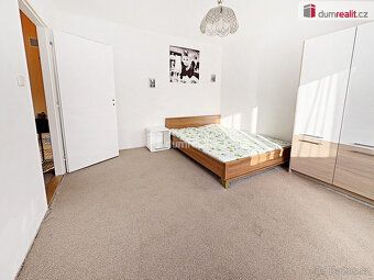 + služby 2 261, Kč/ osoba, (pro 2 osoby 3693,- Kč) + zálohy 