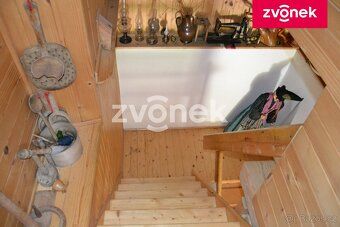 Původní dřevěnice, která byla před cca 30 lety zrenovována a
