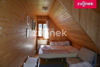 Původní dřevěnice, která byla před cca 30 lety zrenovována a