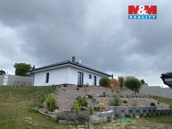 Investiční příležitost – rodinný dům 3+kk s garáží, bazénem 