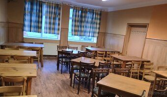 Pronájem zařízené restaurace na rušné ulici v okrajové části