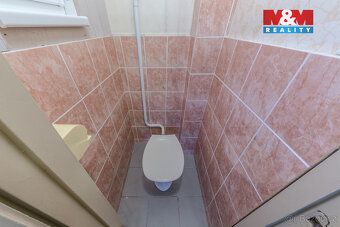 Nabízíme k prodeji dům se dvěma byty a pozemky o celkové vým