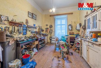 Nabízíme k prodeji spoluvlastnický podíl o velikosti 5/6 z c