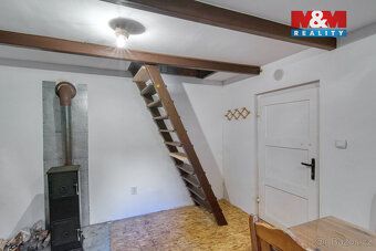Nabízíme k prodeji útulnou rekreační chatu o užitné ploše 27