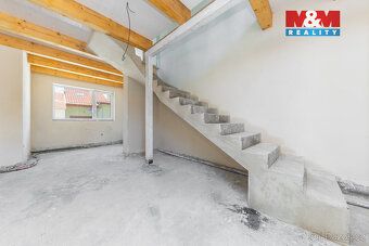 Nabízíme k prodeji moderní novostavbu rodinného domu ve fázi