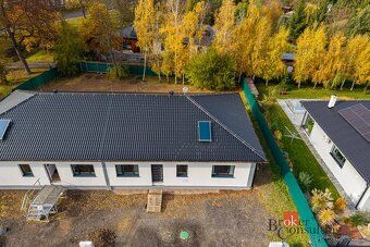 Novostavba moderní bungalov 4+kkNabízíme k prodeji nově doko