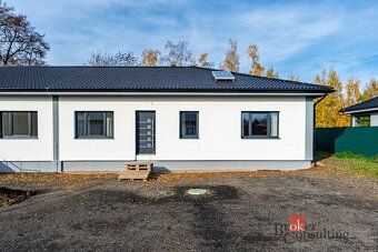 Novostavba moderní bungalov 4+kkNabízíme k prodeji nově doko