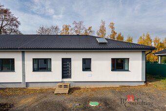 Novostavba moderní bungalov 4+kkNabízíme k prodeji nově doko
