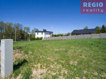 Stavební pozemek o výměře 928 m2 v klidné části Prostřední S