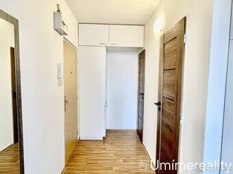 Ev.č. 00024 Nabízíme k pronájmu byt 1+1 nacházející se v pří