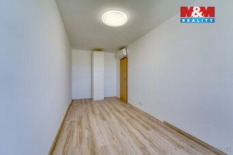 Výjimečný byt po rekonstrukci k pronájmu 3+kk o velikosti 65