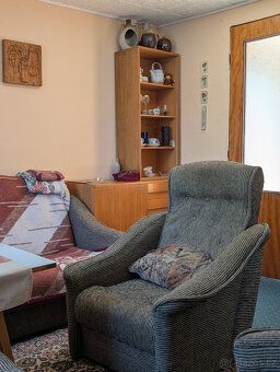 Pronajmu útulnou chatu s garáží a velkou zahradou v Radobyči