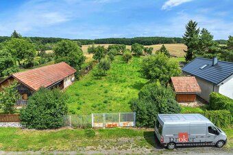 Prodej pozemku o výměře 1.513 m² – Chroustov, okr. NymburkVe