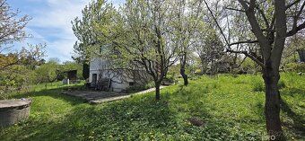 Nabízíme ke koupi chatu se zahradou v Brně Líšni v zahrádkář