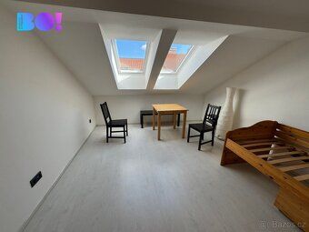 Nabízíme k prodeji moderní činžovní dům se třemi bytovými je