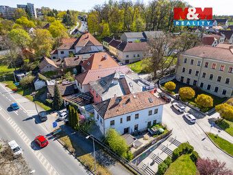 Nabízíme k prodeji investiční příležitost 1/2 rodinného domu