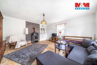 Tento rodinný dům o dispozici 2+1 s užitnou plochou 150 m² s